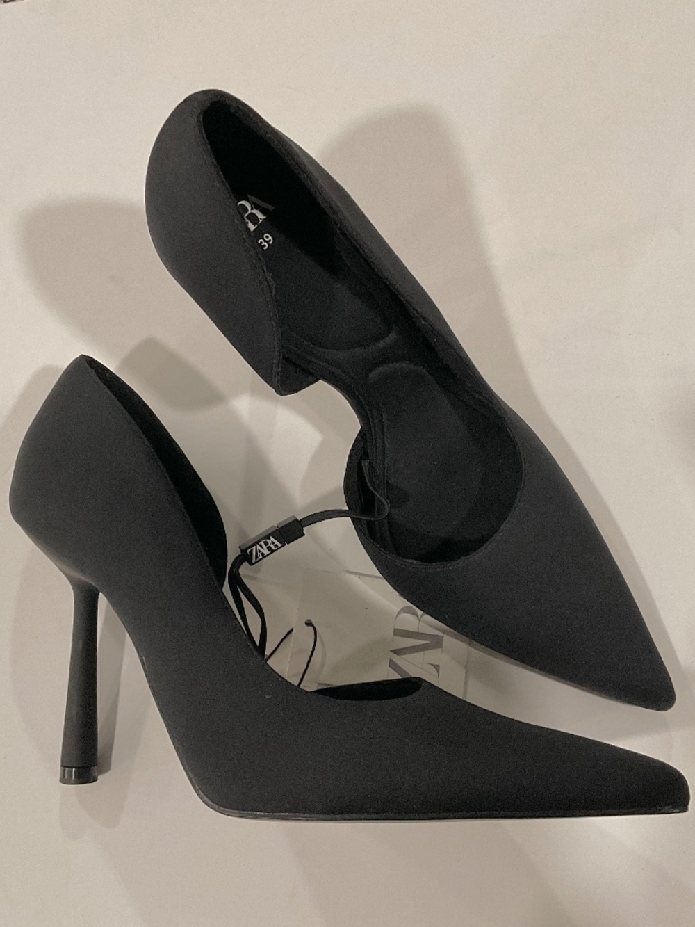 ZARA Black Pointed Toe Fabric Heels Size EU 39 NEW WITH TAG